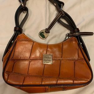 Small Vintage Dooney & Bourke purse